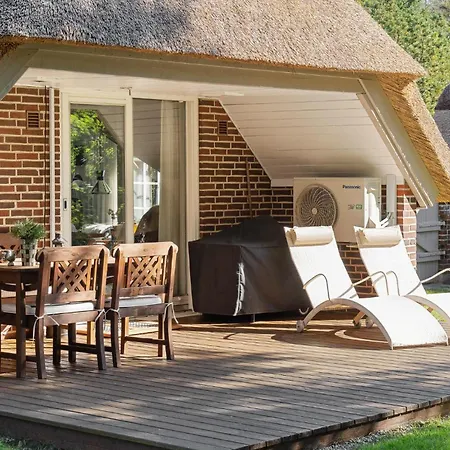 Three-bedroom In Dom wakacyjny