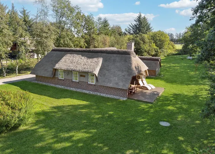 Semesterbostad Three-bedroom In